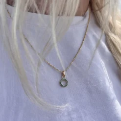 Green CZ circle
