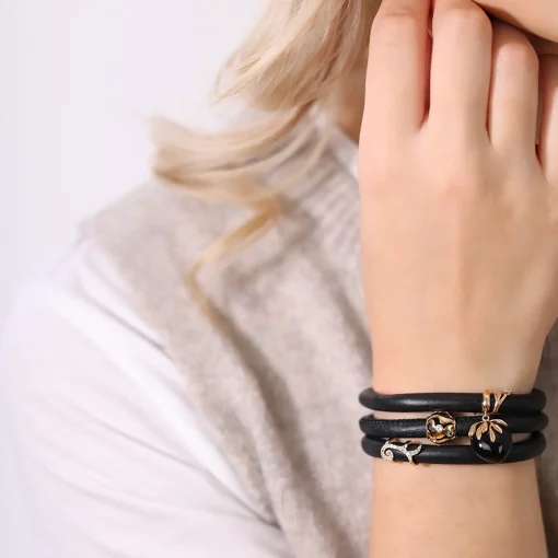 Køb Black Nature | Fri Fragt | Tidløst Dansk Design