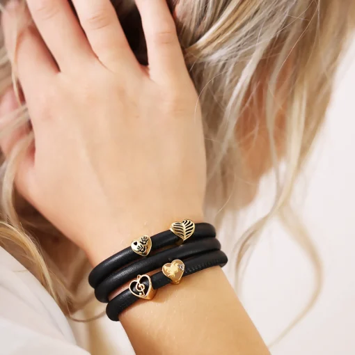 Køb Blessed | Fri Fragt | Tidløst Dansk Design