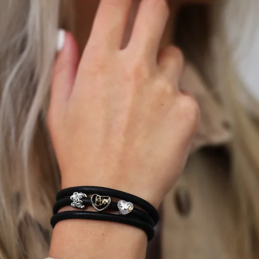 Køb Blessed | Fri Fragt | Tidløst Dansk Design