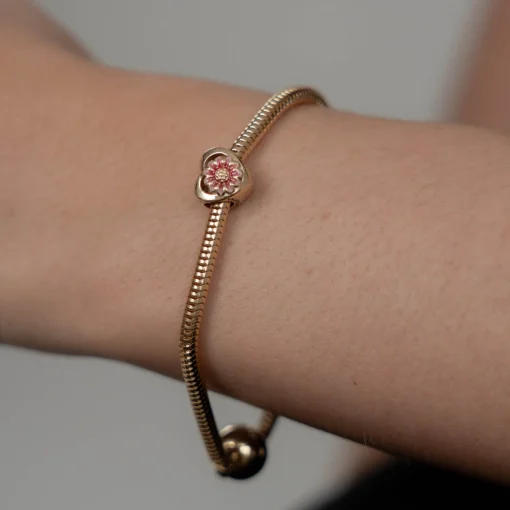 Køb Pink Marguerite | Fri Fragt | Tidløst Dansk Design