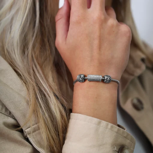 Køb Secret Love | Fri Fragt | Tidløst Dansk Design