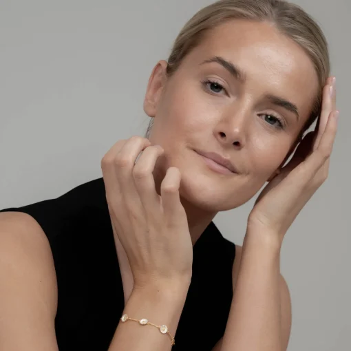 Marguerites bracelet